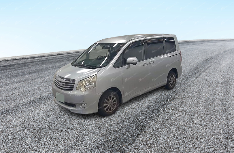 Toyota Noah, Model ZRR75, 2010 - Minato Cars